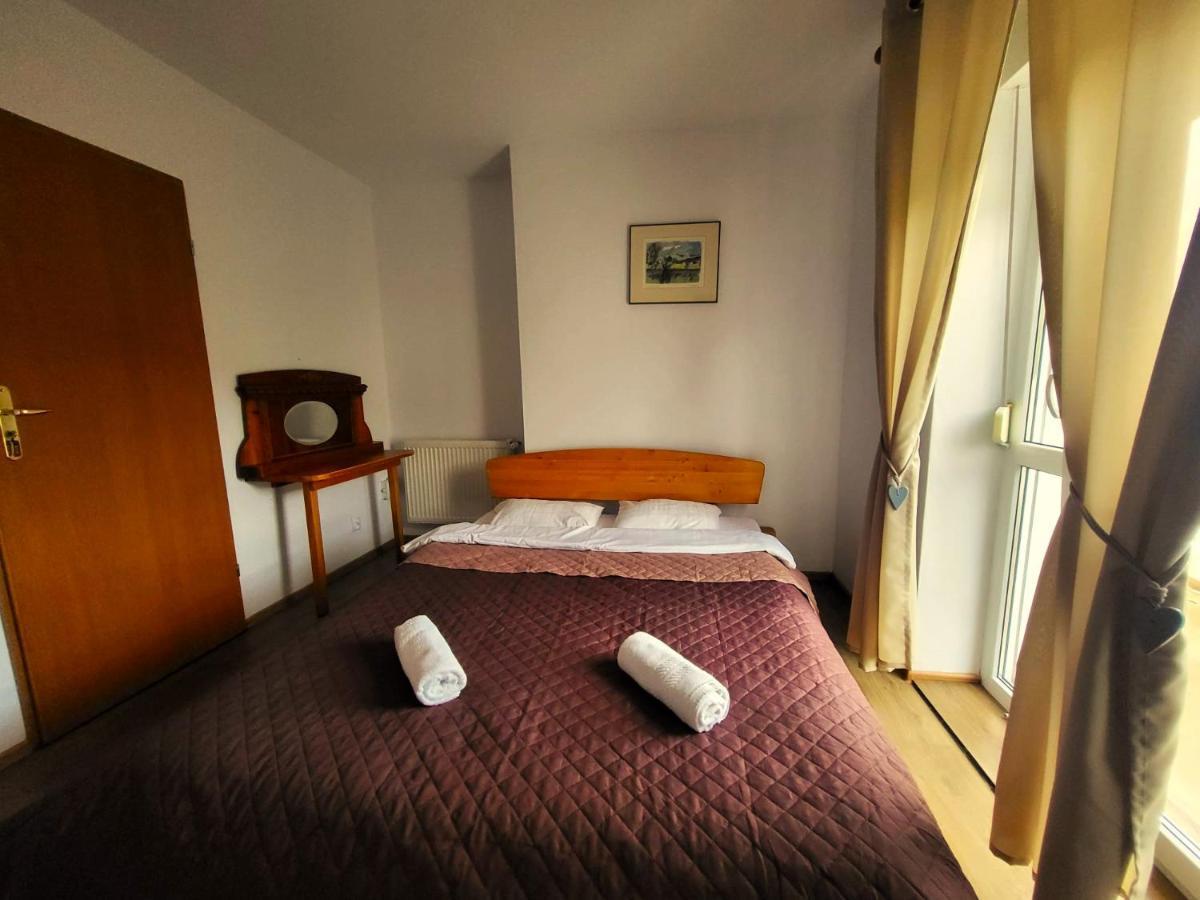 Gorskie Zacisze Bed & Breakfast Borowice Ngoại thất bức ảnh