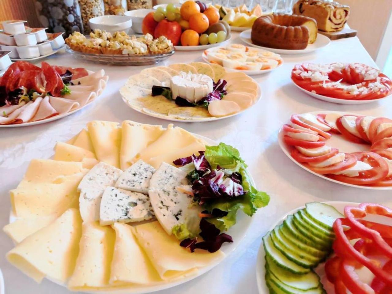 Gorskie Zacisze Bed & Breakfast Borowice Ngoại thất bức ảnh